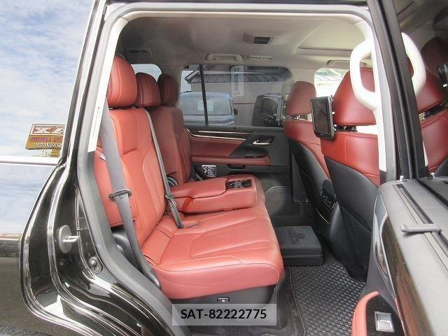 Lexus LX 2016-11 8743452-7
