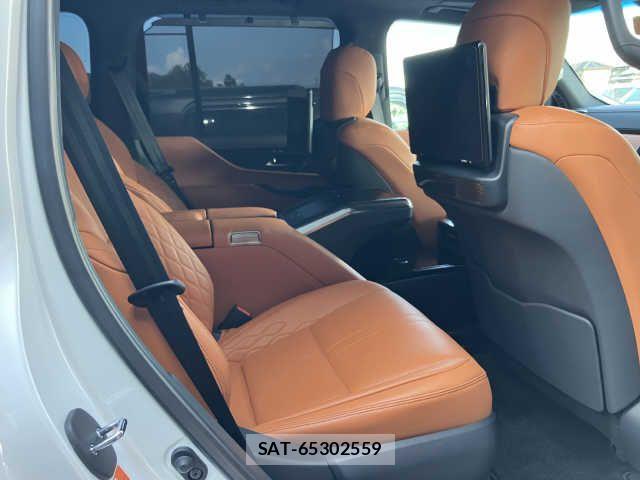 Lexus LX 2023-09 1222433-4