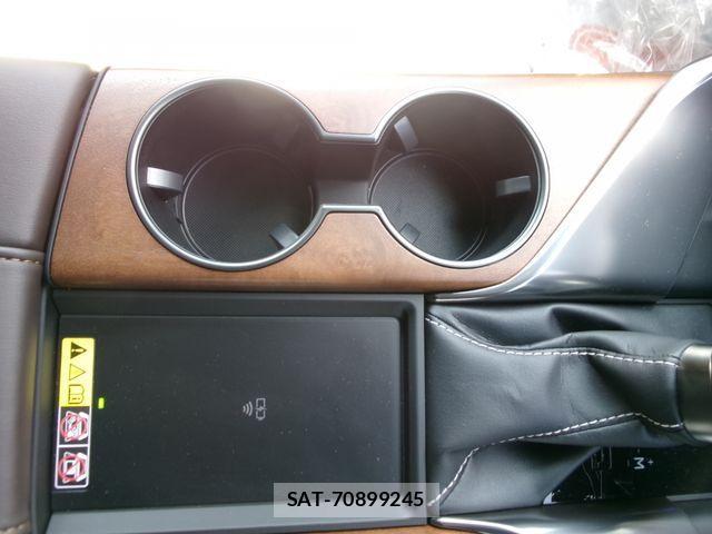 Lexus LX 2024-10 1228561-24