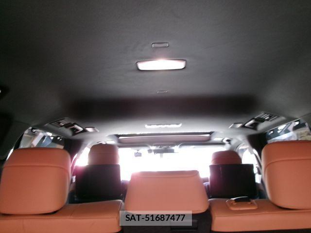 Lexus LX 2023-09 1302645-9