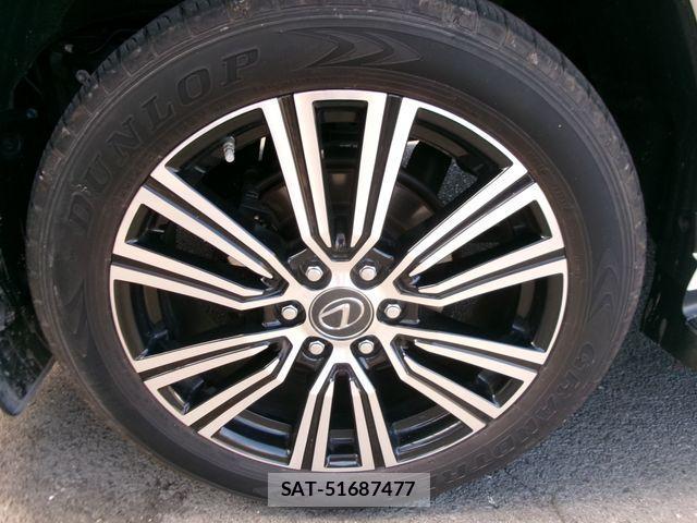 Lexus LX 2023-09 1302645-12