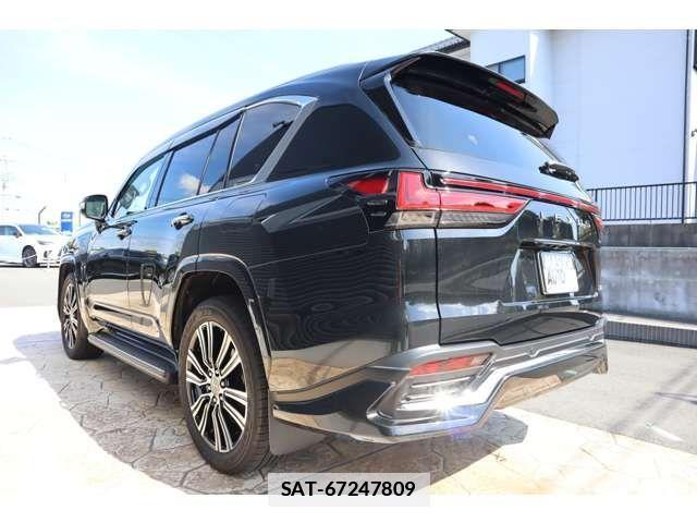 Lexus LX 2024-09 1306177-4