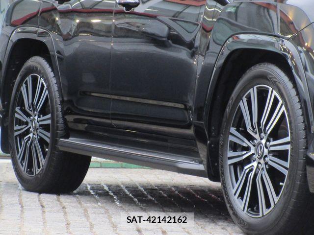 Lexus LX 2023-09 3414514-6