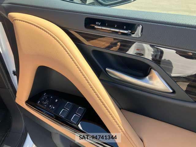 Lexus LX 2024-04 6499522-9