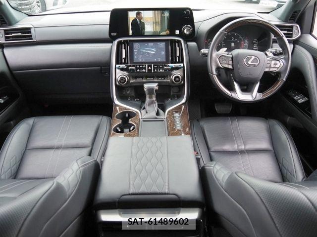 Lexus LX 2022-02 7059267-12