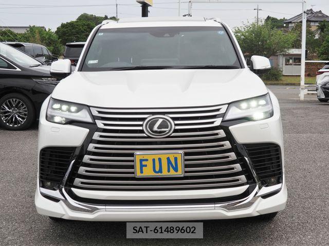 Lexus LX 2022-02 7059267-1