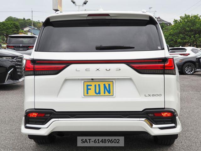 Lexus LX 2022-02 7059267-6