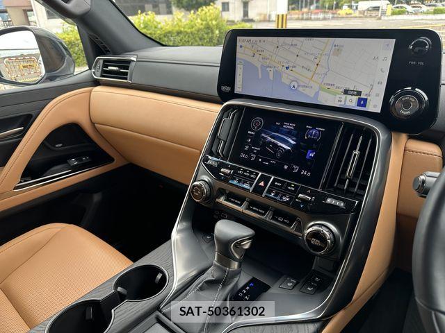 Lexus LX 2023-03 7059271-10