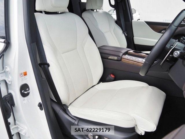 Lexus LX 2023-08 7059270-10