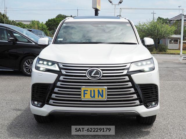 Lexus LX 2023-08 7059270-1
