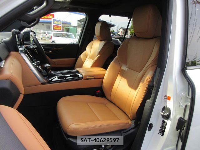Lexus LX 2025-05 7501286-12