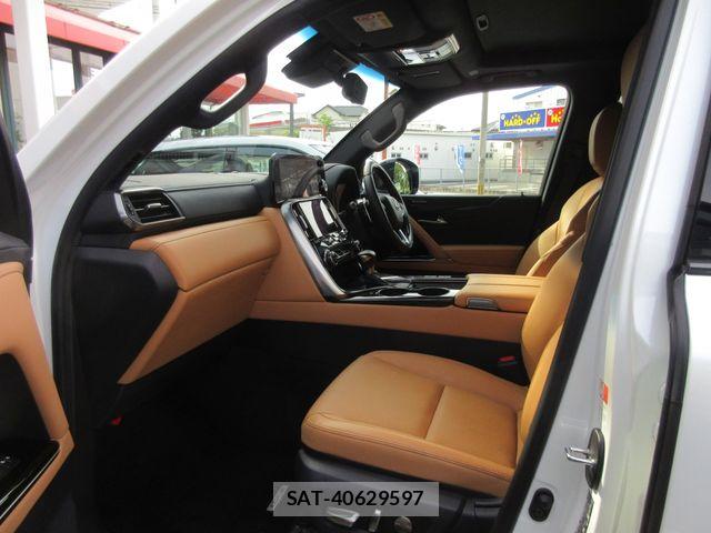 Lexus LX 2025-05 7501286-16