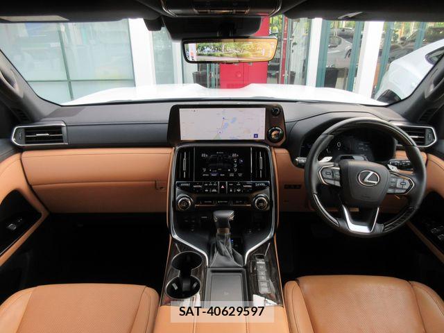 Lexus LX 2025-05 7501286-1