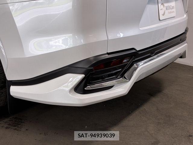 Lexus LX 2023-03 7501283-11