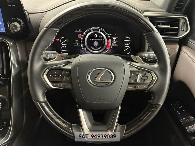 Lexus LX 2023-03 7501283-21