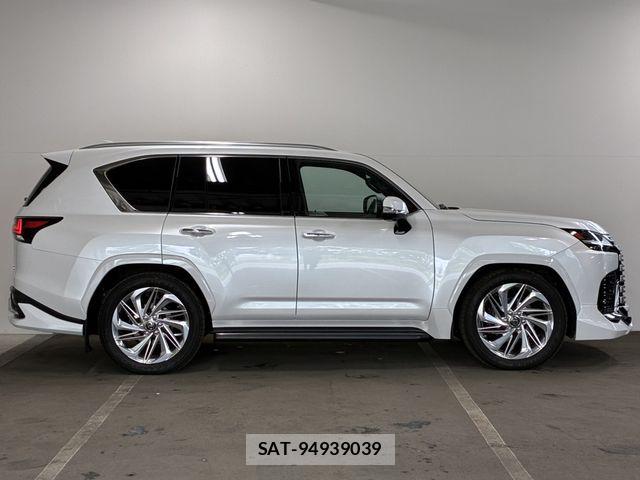 Lexus LX 2023-03 7501283-5