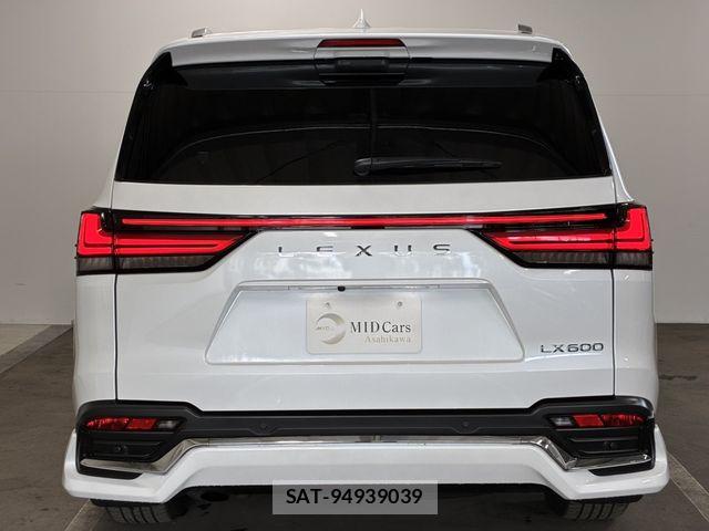 Lexus LX 2023-03 7501283-7
