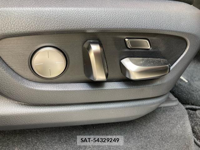 Lexus LX 2023-11 7562359-16