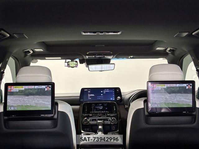 Lexus LX 2023-07 7725091-20