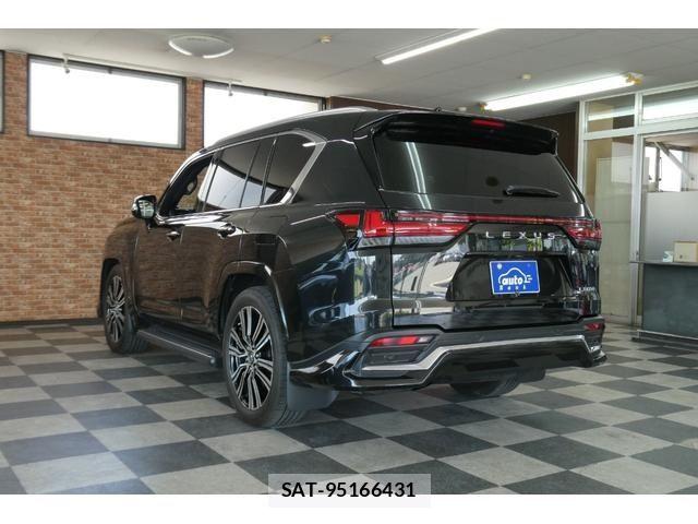 Lexus LX 2022-08 7786525-1