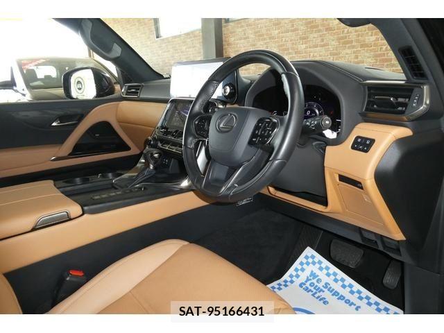 Lexus LX 2022-08 7786525-3