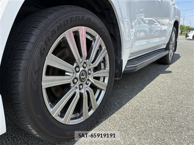 Lexus LX 2024-01 7877382-11