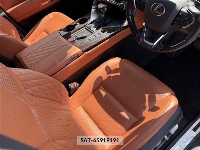 Lexus LX 2024-01 7877382-17