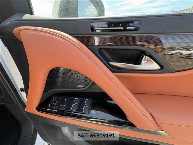Lexus LX 2024-01 7877382-19