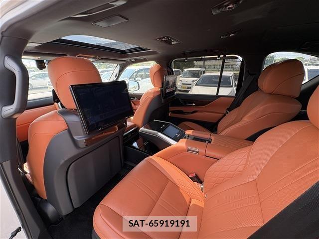 Lexus LX 2024-01 7877382-26