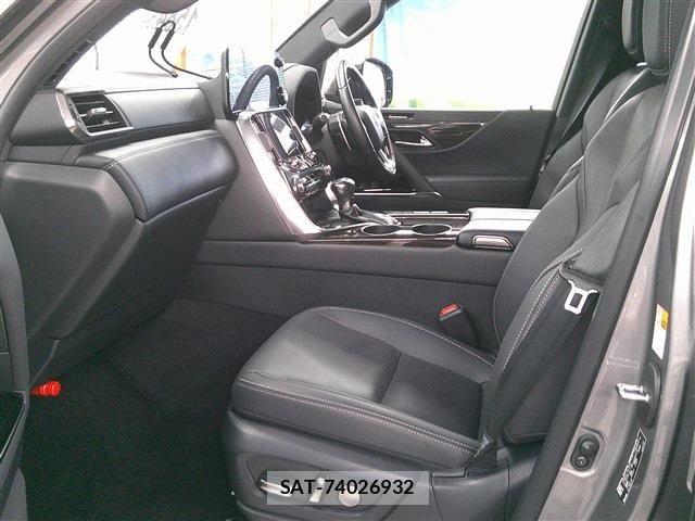 Lexus LX 2022-01 7877377-19