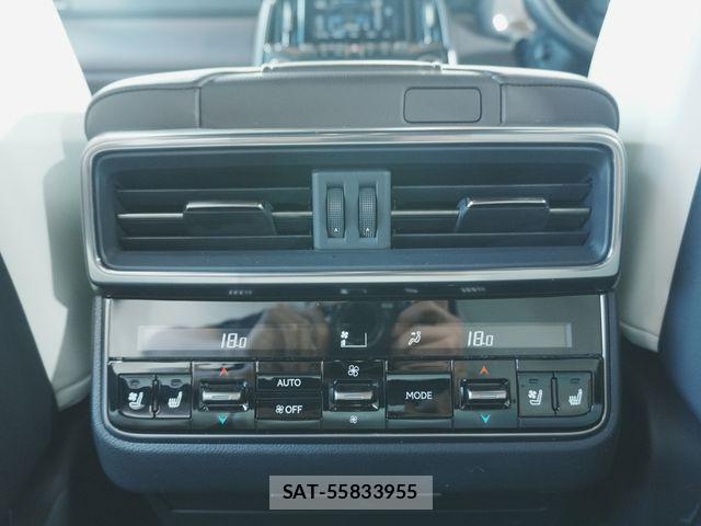 Lexus LX 2023-08 7902861-25