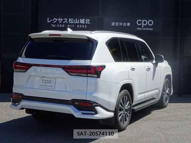 Lexus LX 2022-03 8074350-3