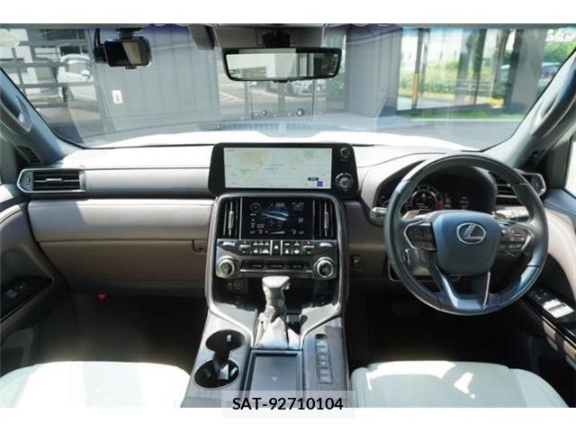 Lexus LX 2023-07 8131019-1