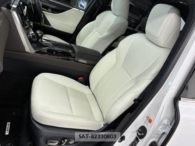 Lexus LX 2025-07 8208398-6
