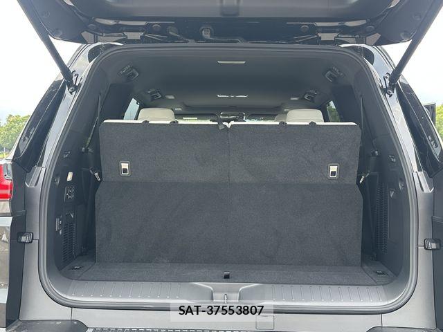 Lexus LX 2026-01 8208396-21