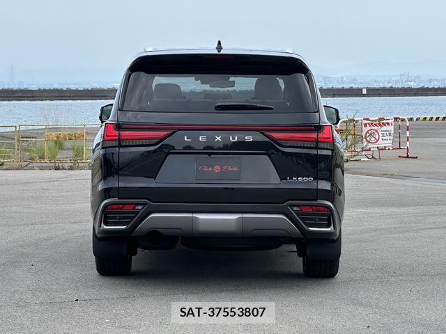 Lexus LX 2026-01 8208396-26