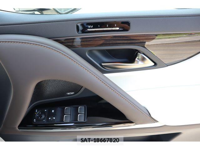 Lexus LX 2025-10 8230627-17