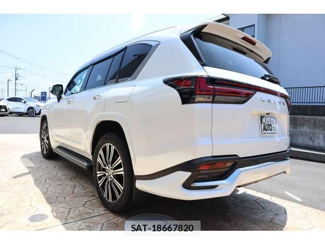 Lexus LX 2025-10 8230627-4