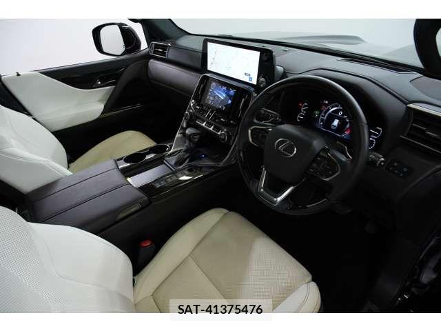 Lexus LX 2024-07 8230628-9