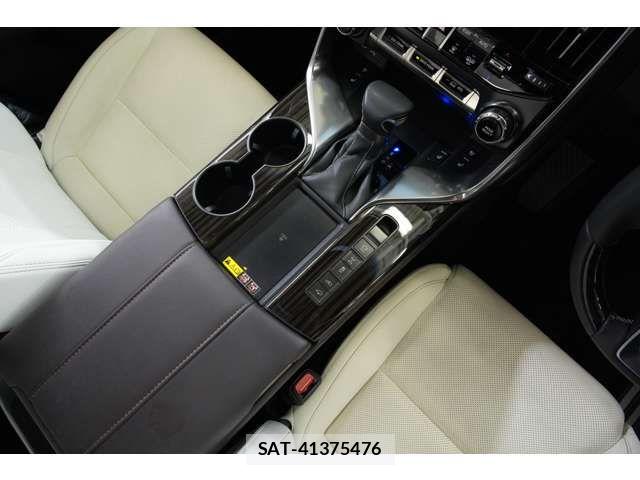 Lexus LX 2024-07 8230628-15
