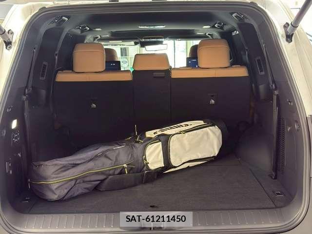 Lexus LX 2025-09 8562452-8