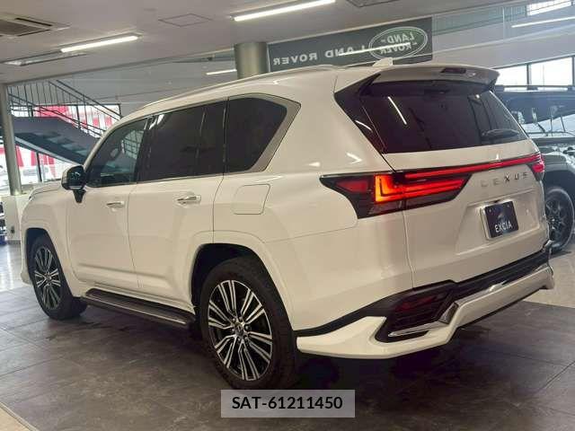 Lexus LX 2025-09 8562452-4