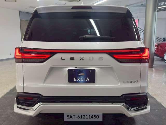 Lexus LX 2025-09 8562452-5