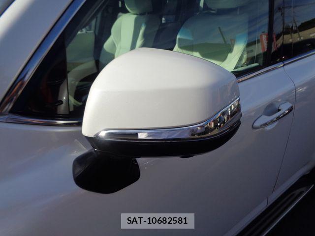 Lexus LX 2023-08 8743453-12