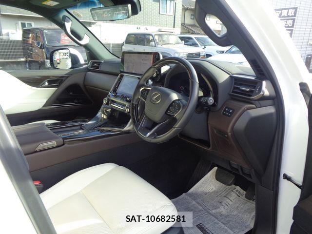 Lexus LX 2023-08 8743453-15