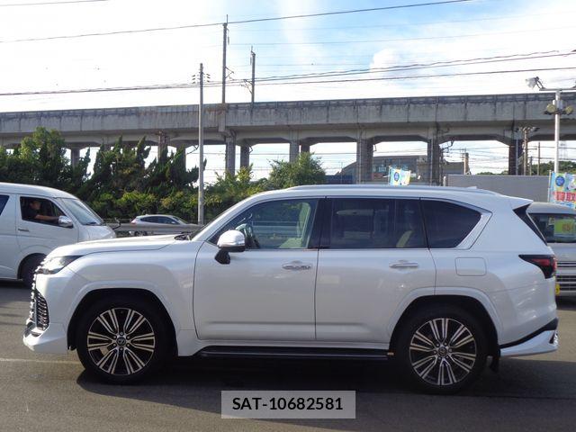 Lexus LX 2023-08 8743453-5