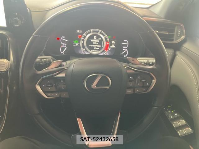 Lexus LX 2023-09 8780858-15