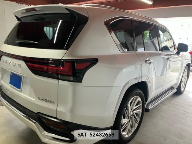 Lexus LX 2023-09 8780858-1