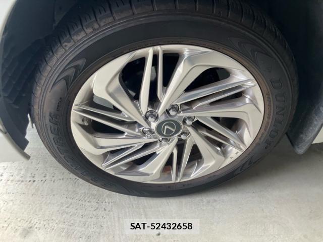 Lexus LX 2023-09 8780858-4
