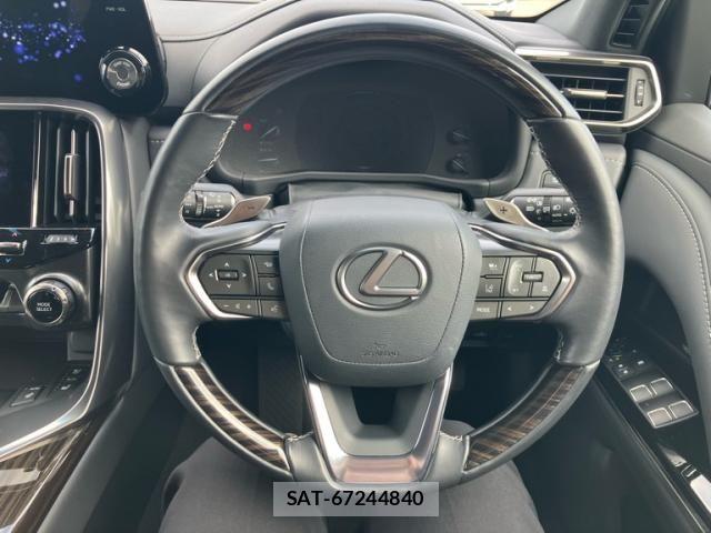 Lexus LX 2023-09 8829967-13